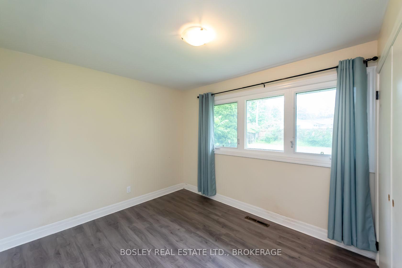 Photo 10 of 16 Strathmore Road, St. Catharines, Glendale/Glenridge — HOMEH