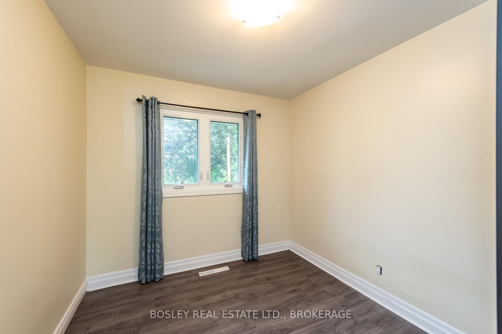 Photo 17 of 16 Strathmore Road, St. Catharines, Glendale/Glenridge — HOMEH