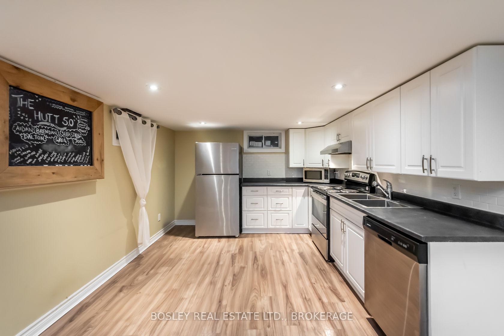 Photo 21 of 16 Strathmore Road, St. Catharines, Glendale/Glenridge — HOMEH