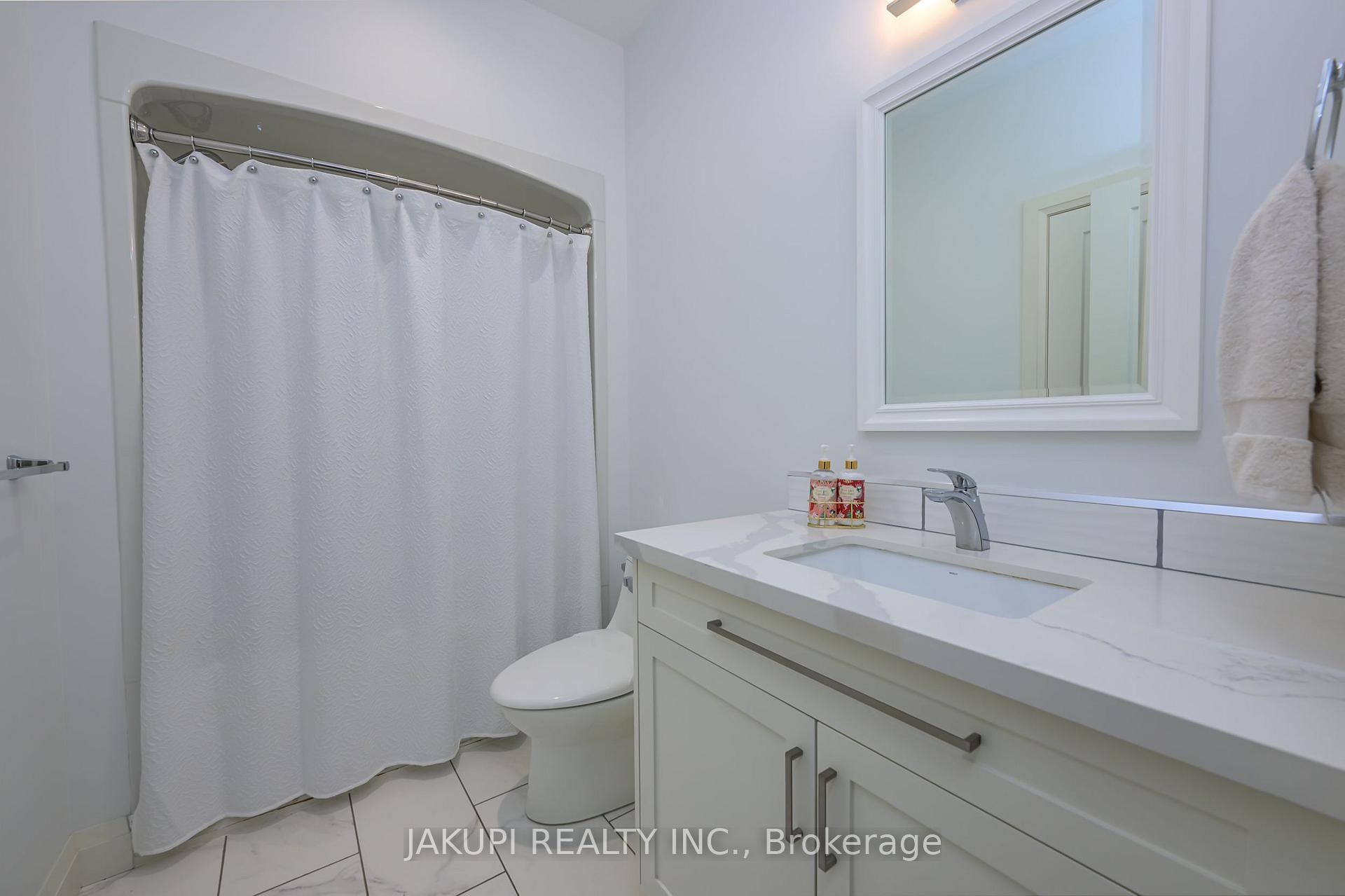 Photo 7 of 49313 Ashland Avenue, Malahide, Lyons — HOMEH