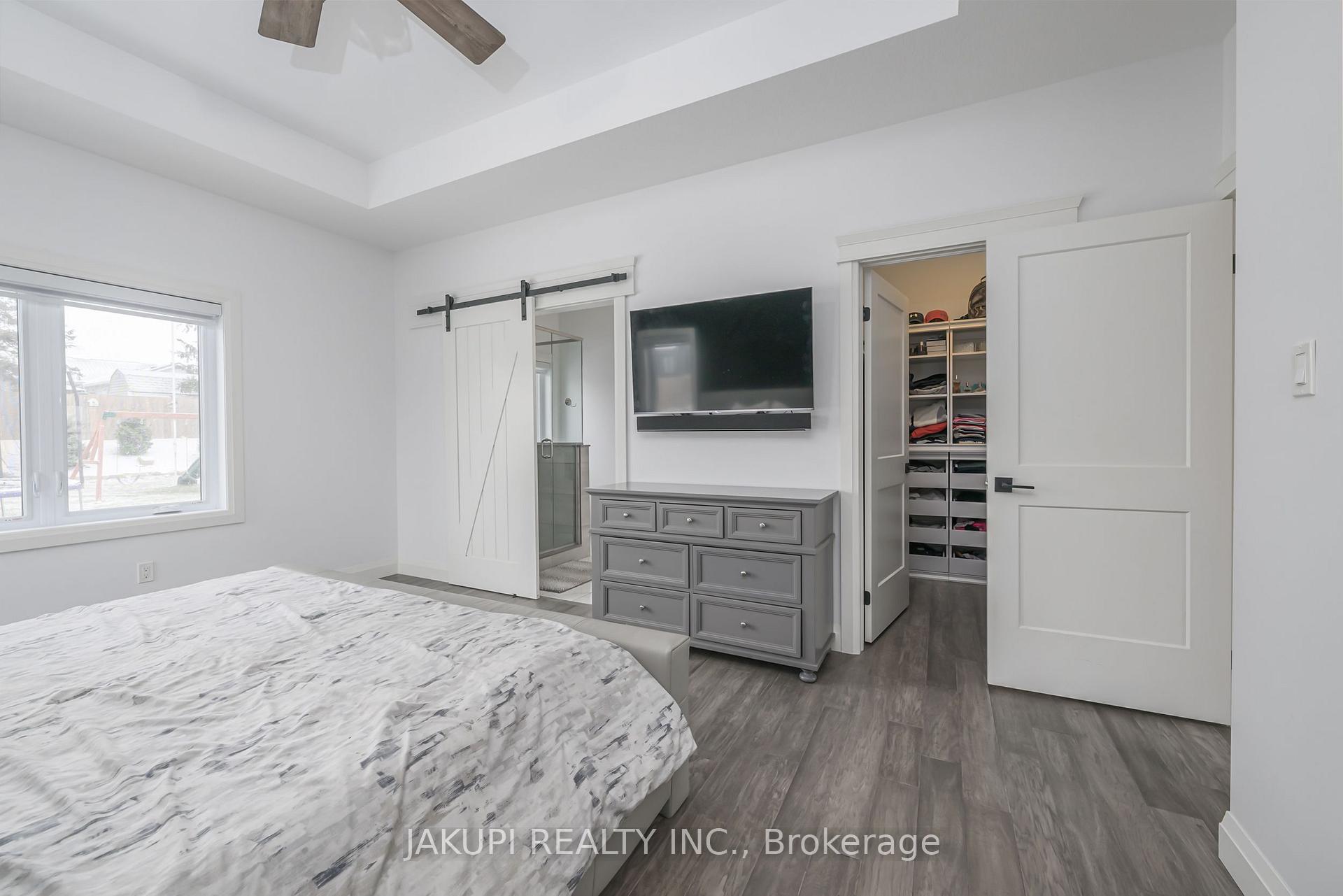 Photo 12 of 49313 Ashland Avenue, Malahide, Lyons — HOMEH