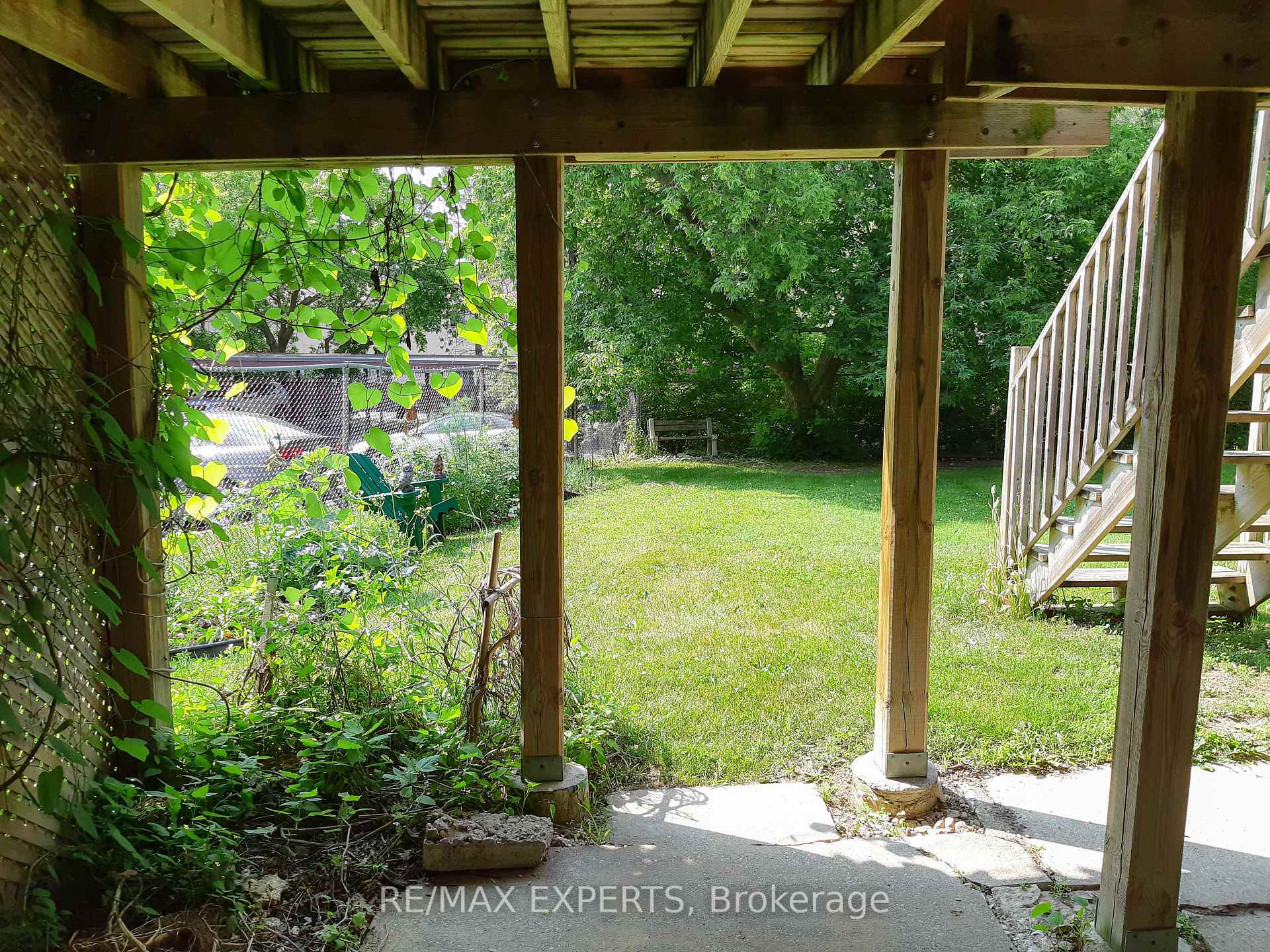 Photo 15 of 279 Blake Street, Barrie, North Shore — HOMEH