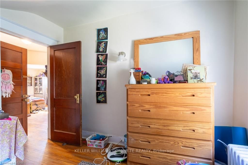 Photo 37 of 13 Woodland Avenue, St. Catharines, Downtown — HOMEH