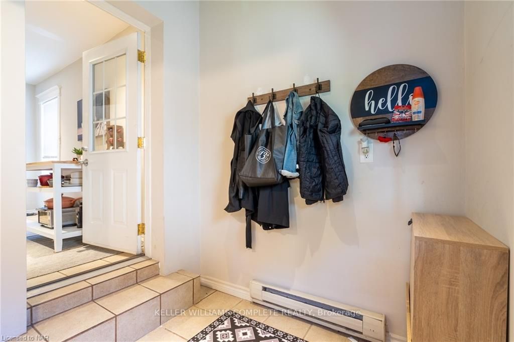 Photo 11 of 13 Woodland Avenue, St. Catharines, Downtown — HOMEH
