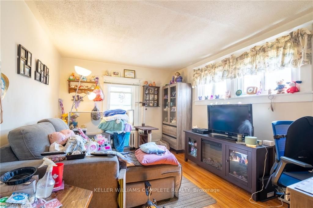 Photo 38 of 13 Woodland Avenue, St. Catharines, Downtown — HOMEH