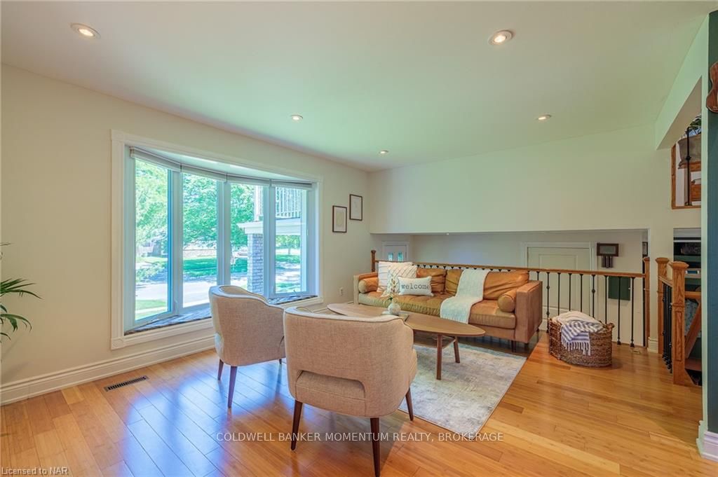 Photo 7 of 3 Westgate Park Drive, St. Catharines, Lakeshore — HOMEH