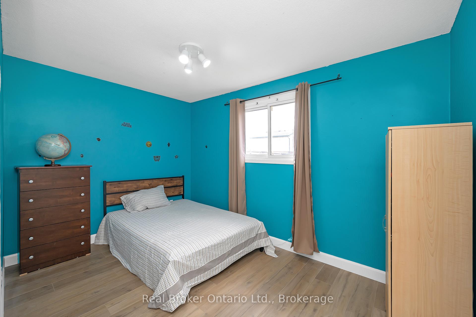 Photo 19 of 52 Green Maple Drive, St. Catharines, Secord Woods — HOMEH