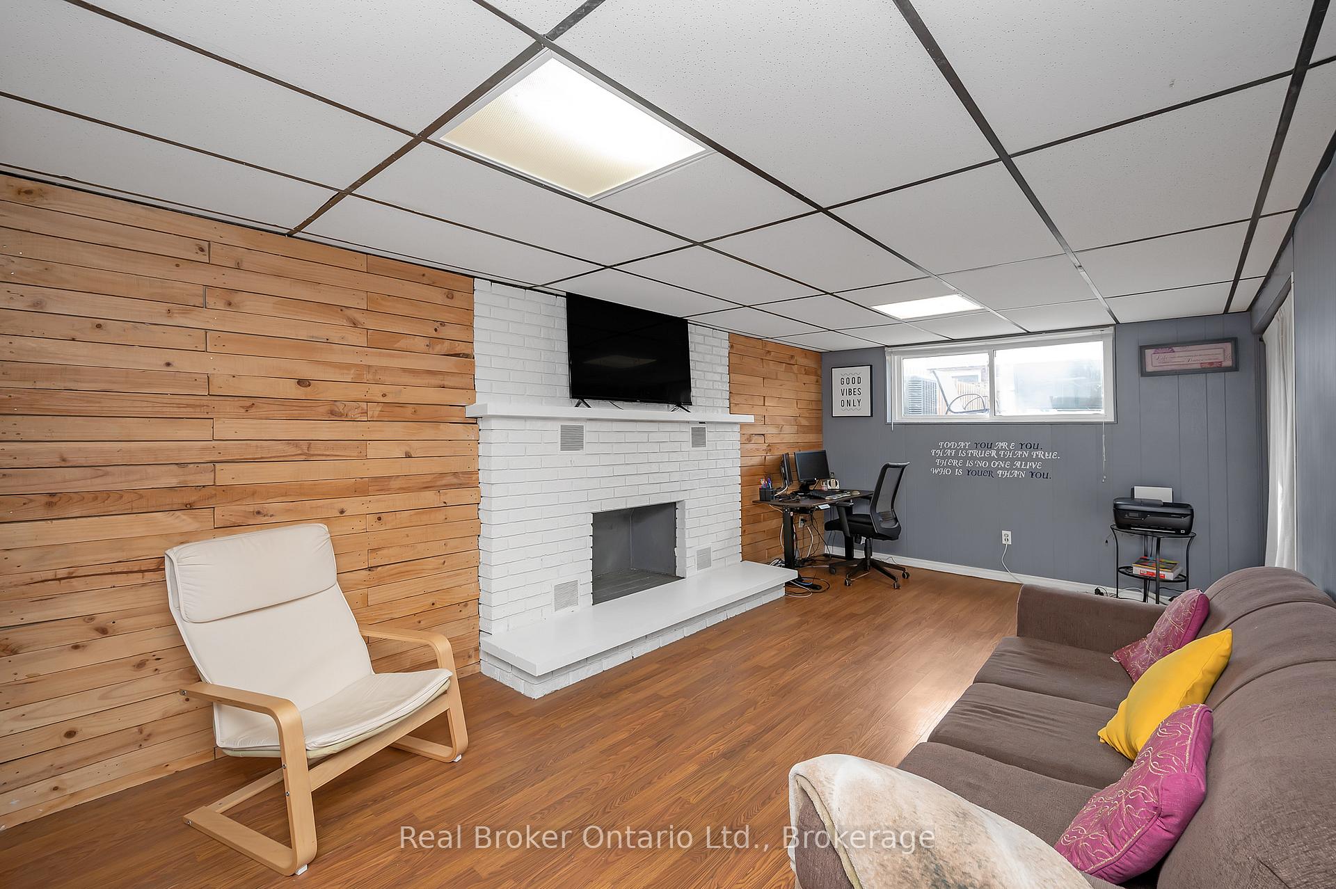 Photo 23 of 52 Green Maple Drive, St. Catharines, Secord Woods — HOMEH