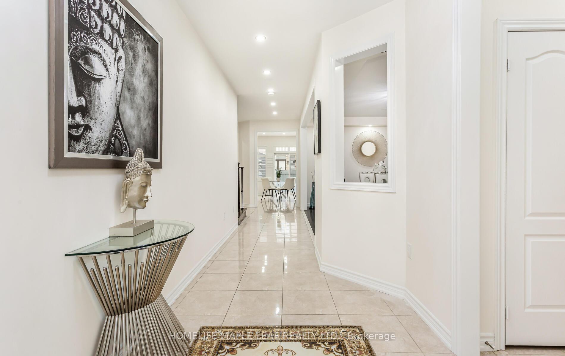 Front of 11 Cloverhaven Road