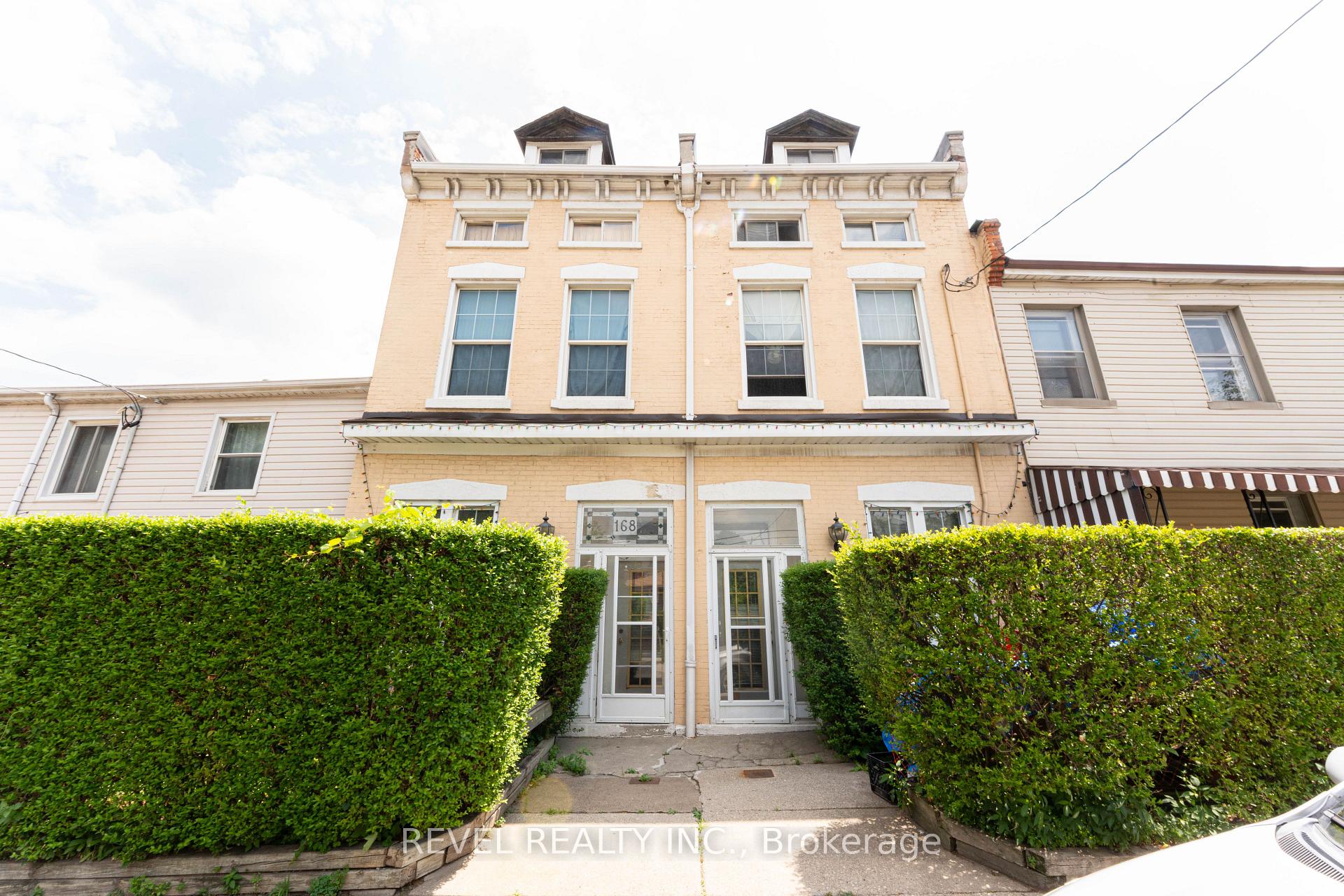 Photo 3 of 168 Macnab Street N, Hamilton, Central — HOMEH