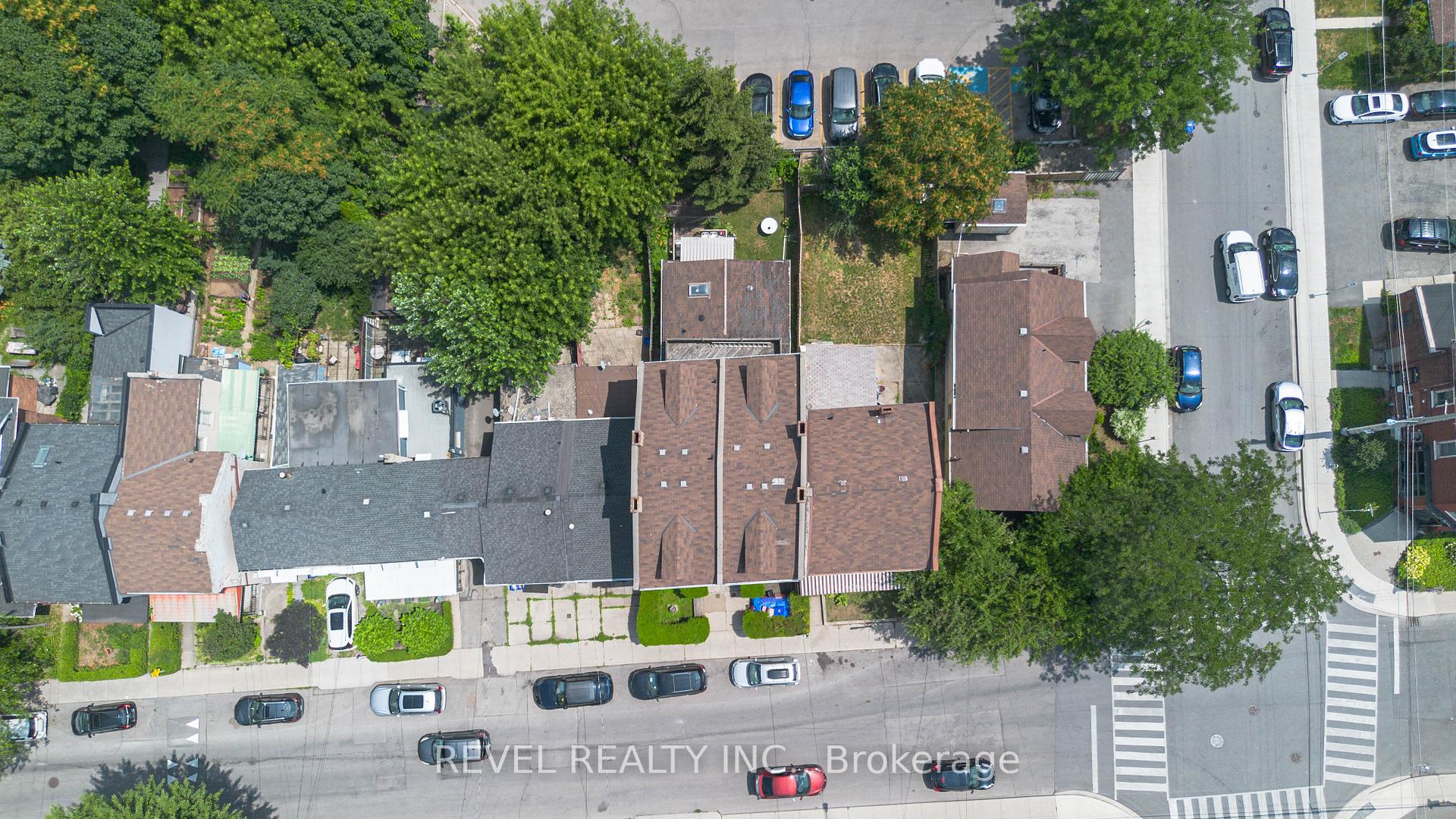 Photo 7 of 168 Macnab Street N, Hamilton, Central — HOMEH