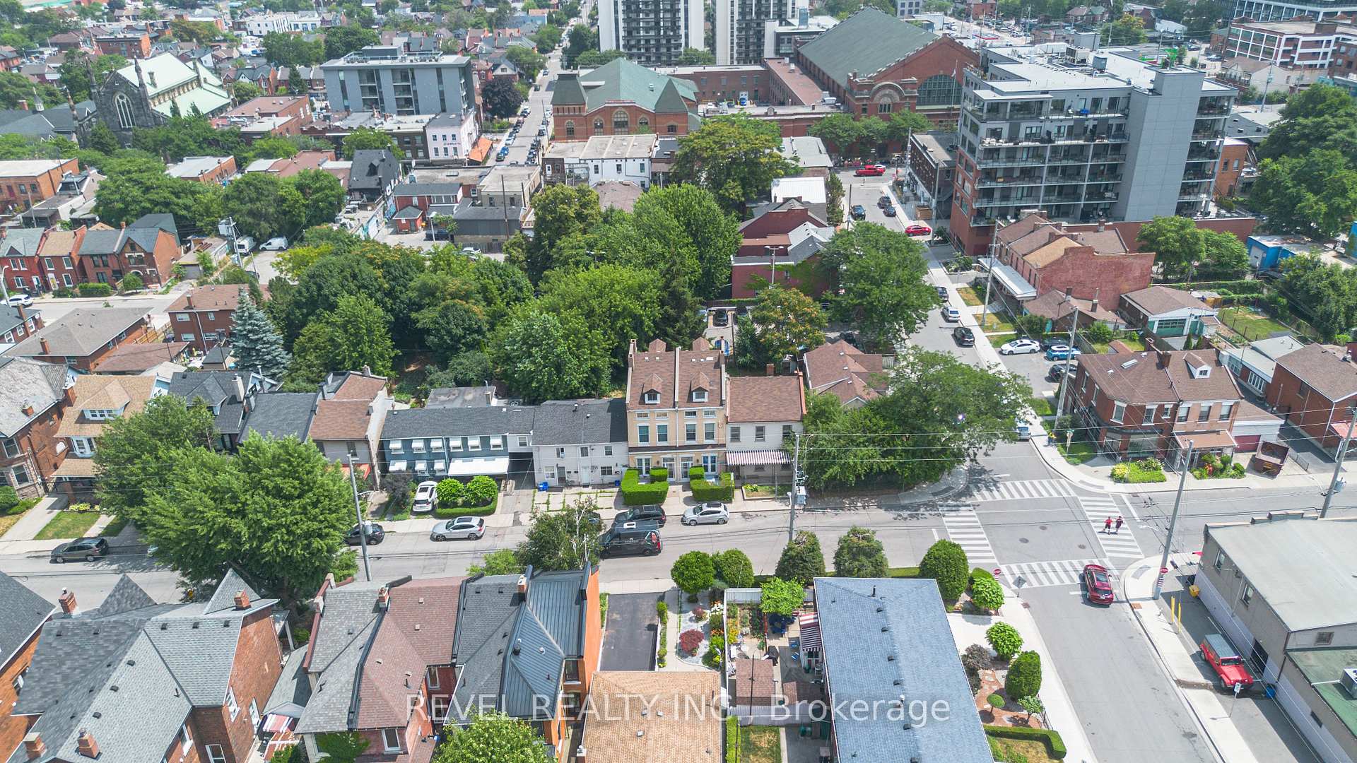 Photo 12 of 168 Macnab Street N, Hamilton, Central — HOMEH