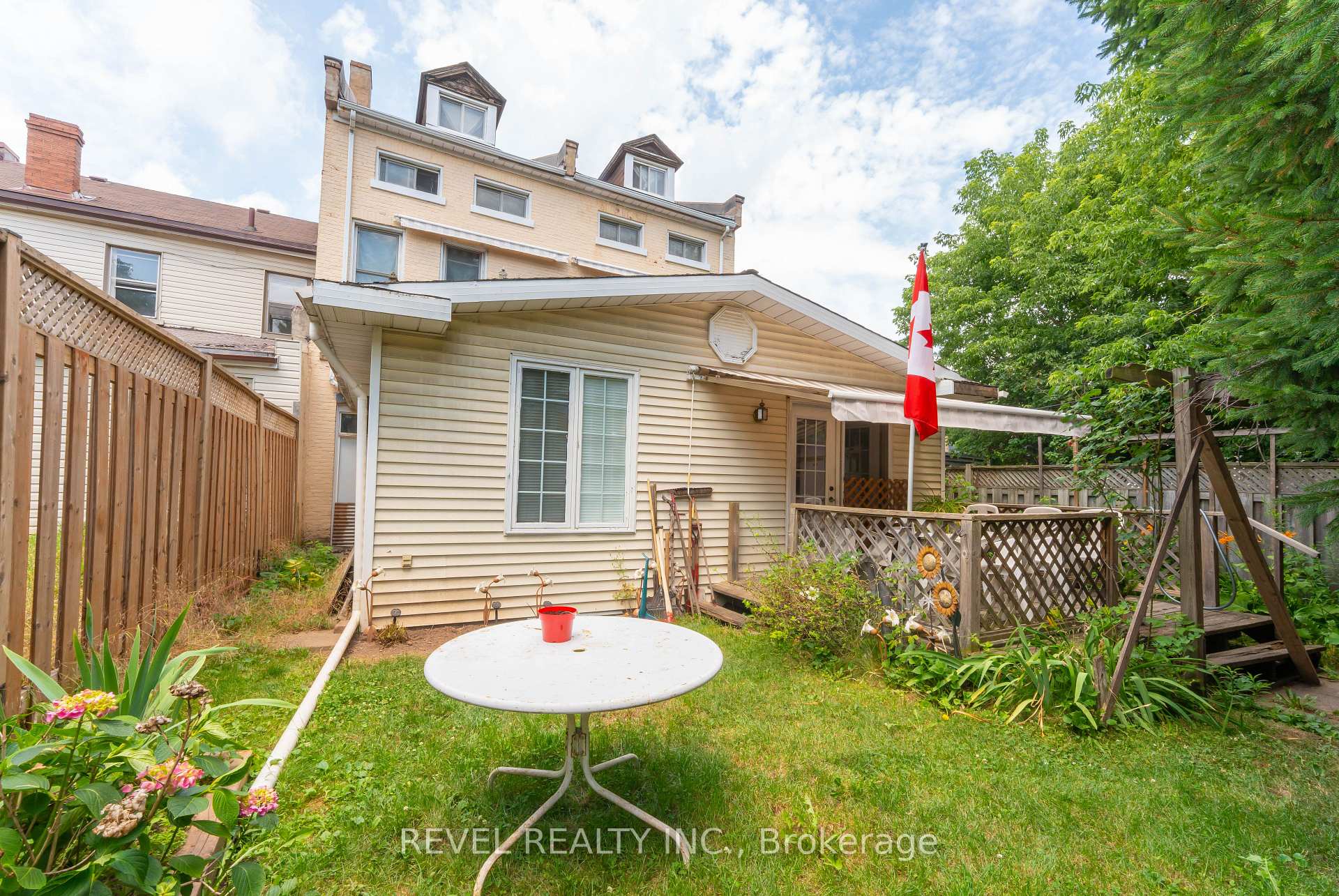 Photo 42 of 168 Macnab Street N, Hamilton, Central — HOMEH