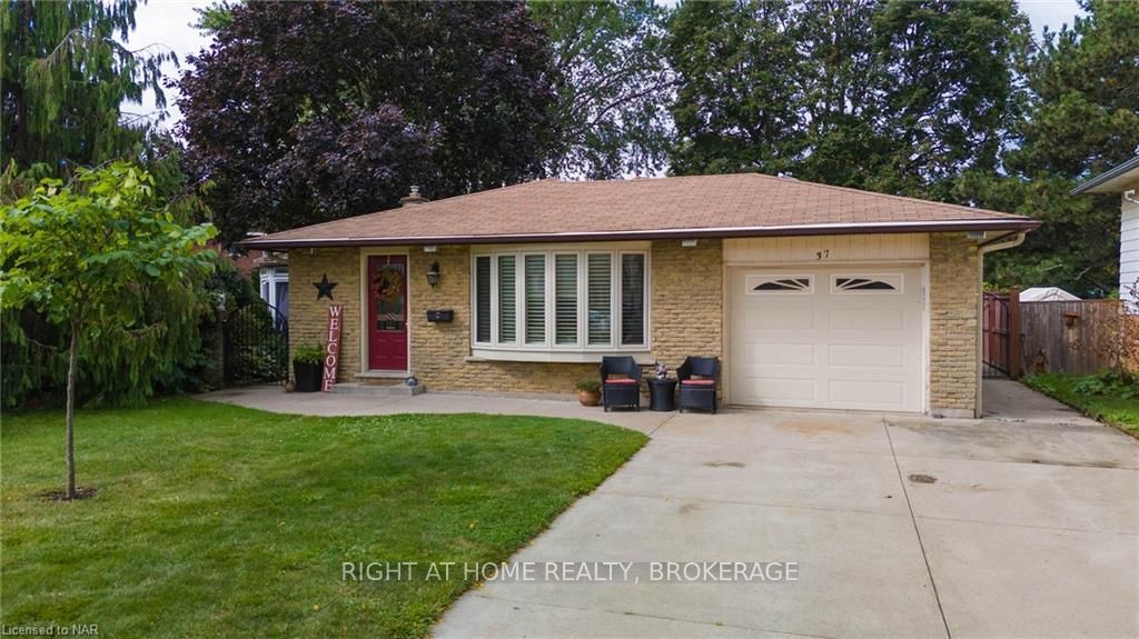 Front of 37 Bendingroad Crescent