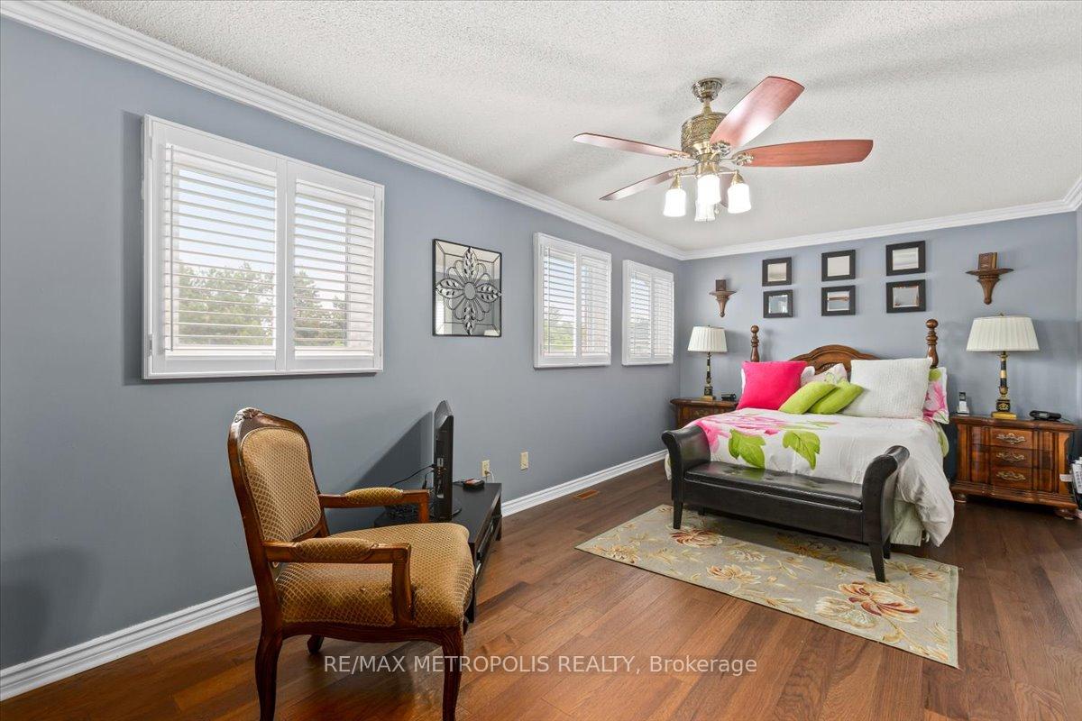 Photo 11 of 42 Silverstream Road, Brampton, Heart Lake West — HOMEH
