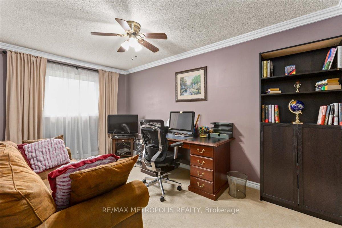 Photo 19 of 42 Silverstream Road, Brampton, Heart Lake West — HOMEH