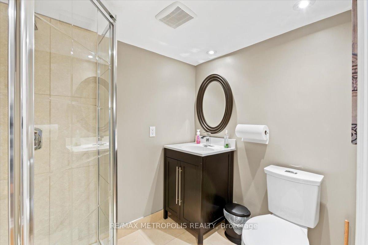 Photo 27 of 42 Silverstream Road, Brampton, Heart Lake West — HOMEH