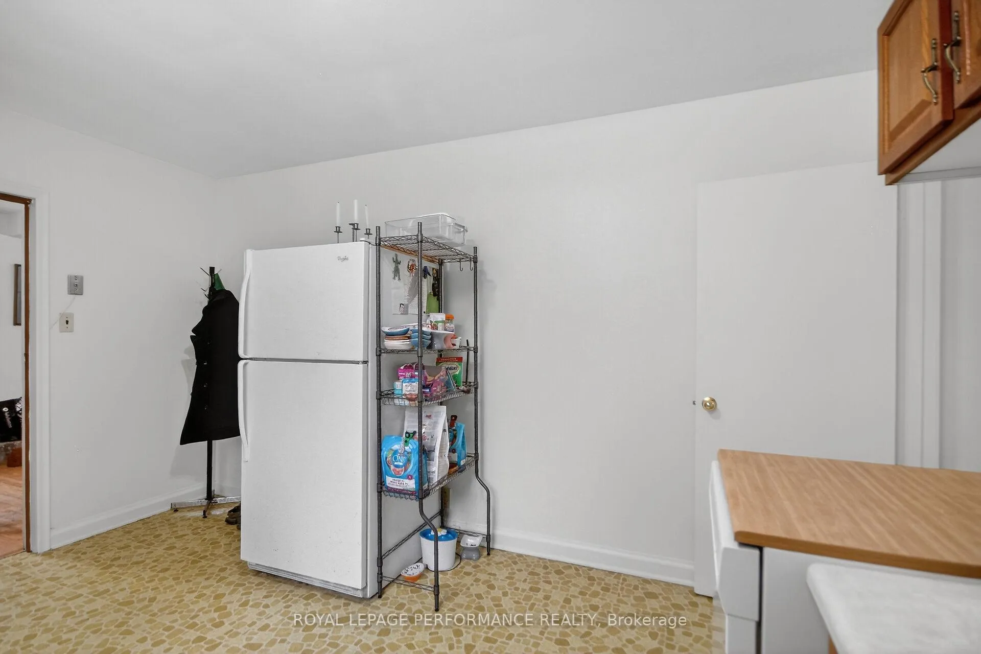 Photo 30 of 19 Mowat Street, Ottawa, Carson Grove — HOMEH
