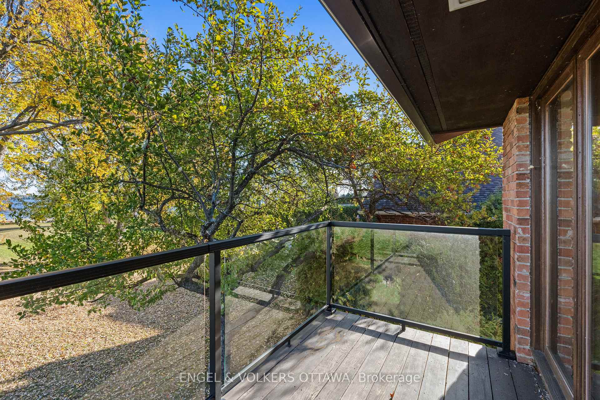 Photo 26 of 263 Grandview Road, Ottawa, Crystal Bay/Rocky Point — HOMEH