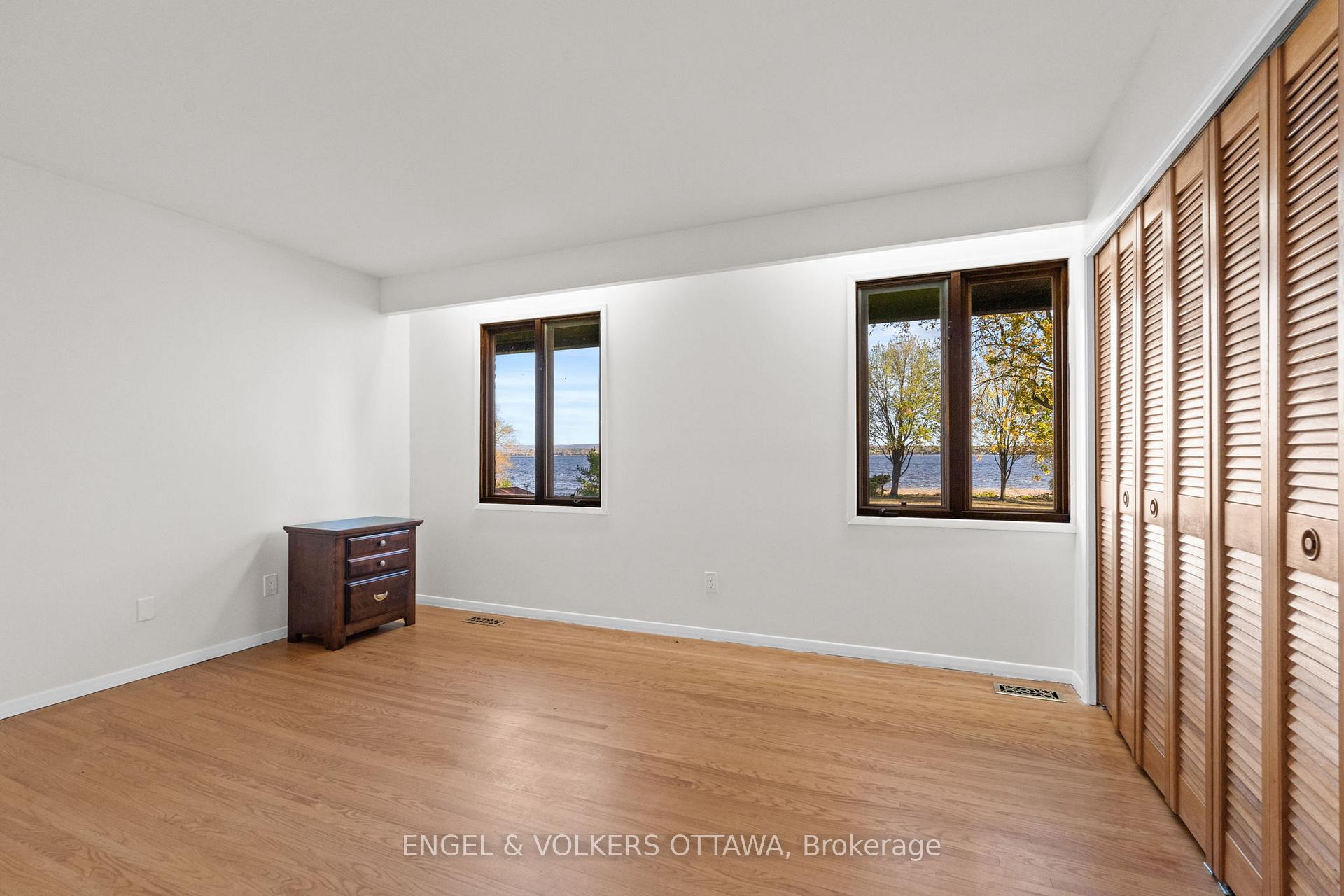 Photo 28 of 263 Grandview Road, Ottawa, Crystal Bay/Rocky Point — HOMEH