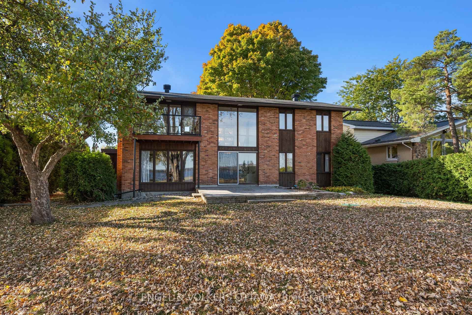 Photo 34 of 263 Grandview Road, Ottawa, Crystal Bay/Rocky Point — HOMEH