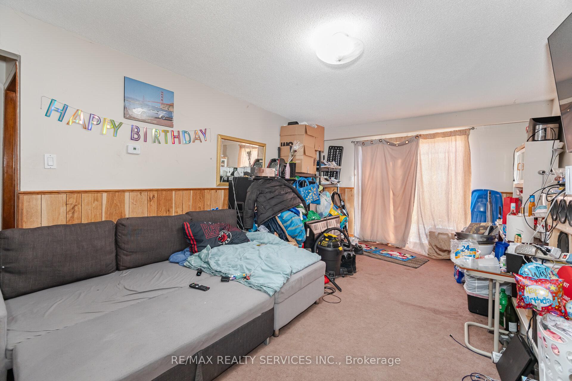 Photo 22 of 42 Abell Drive E, Brampton, Madoc — HOMEH