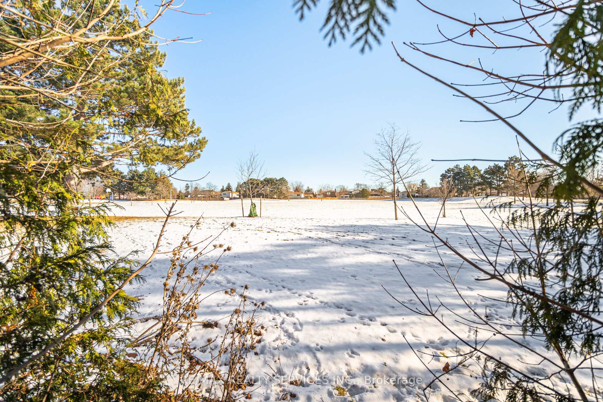 Photo 40 of 42 Abell Drive E, Brampton, Madoc — HOMEH