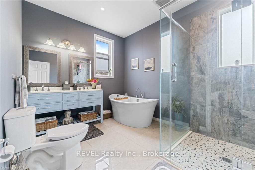 Photo 16 of 43 Dexter Street, St. Catharines, Ridley — HOMEH