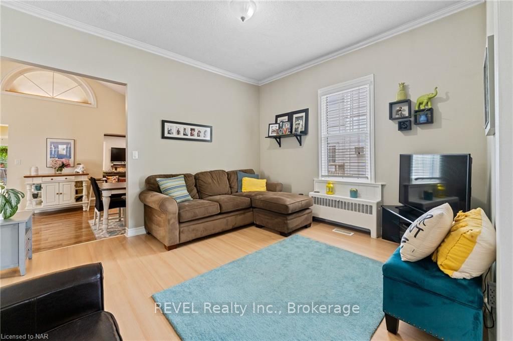 Photo 35 of 43 Dexter Street, St. Catharines, Ridley — HOMEH