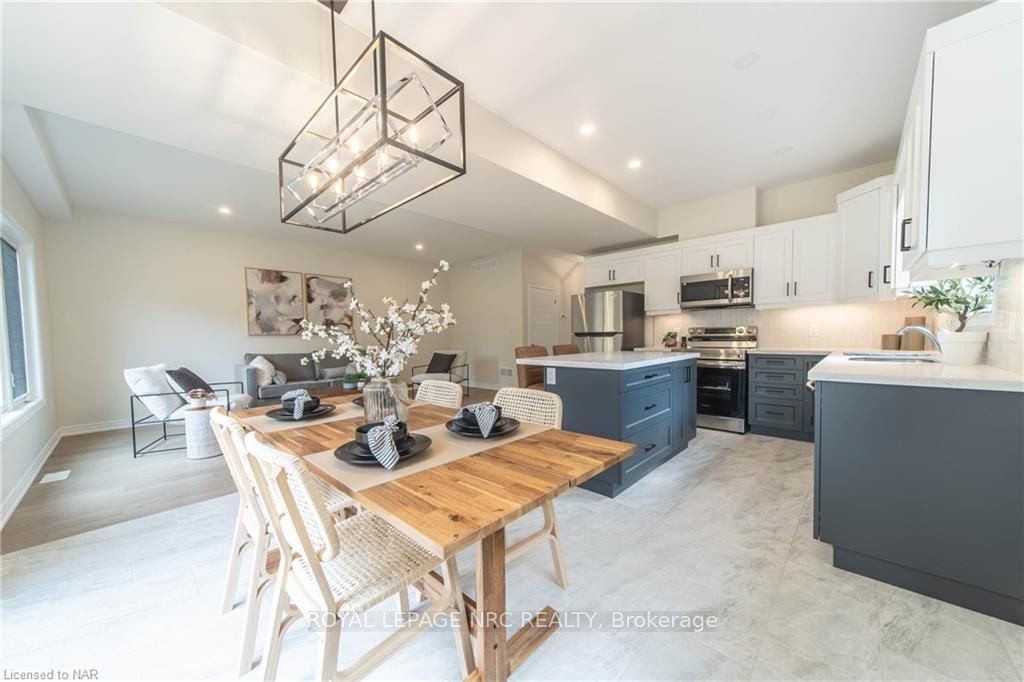 Photo 9 of Unit A, 427 Vine Street, St. Catharines, Vine/Linwell — HOMEH