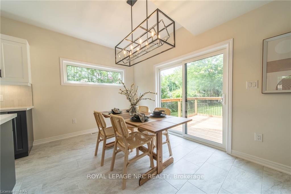 Photo 11 of Unit A, 427 Vine Street, St. Catharines, Vine/Linwell — HOMEH