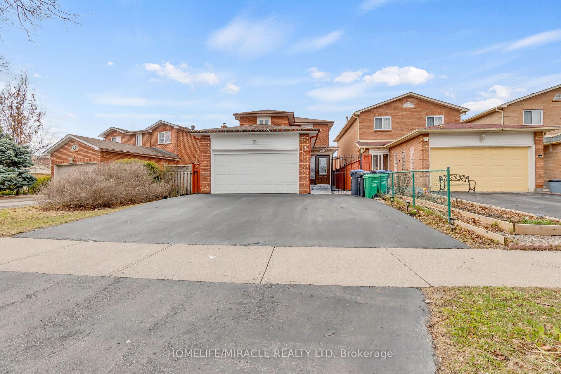 Photo 6 of 4 Colchester Avenue, Brampton, Heart Lake West — HOMEH