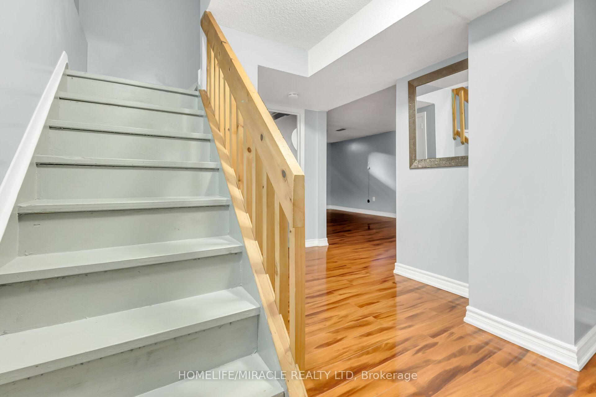 Photo 32 of 4 Colchester Avenue, Brampton, Heart Lake West — HOMEH