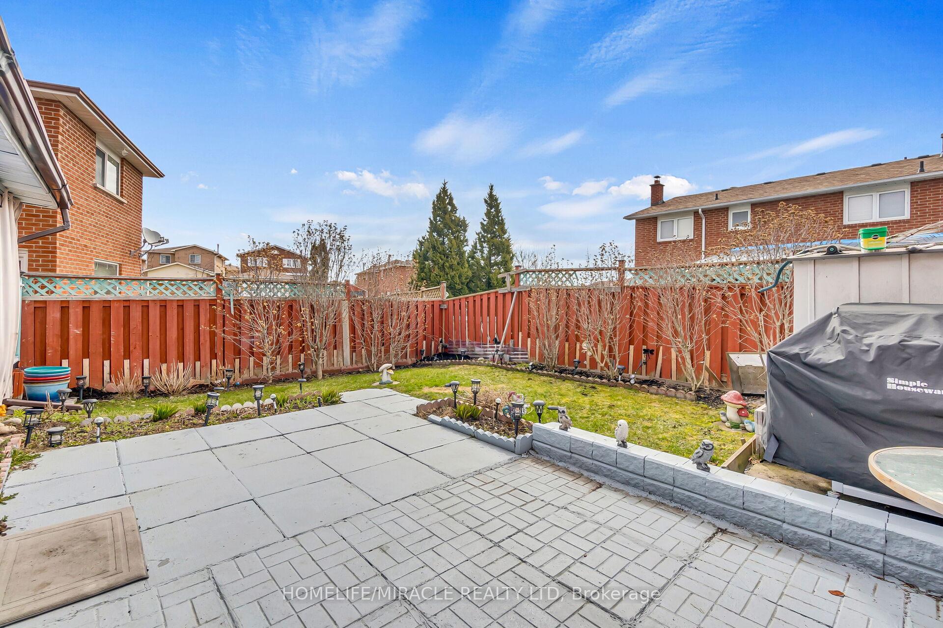 Photo 45 of 4 Colchester Avenue, Brampton, Heart Lake West — HOMEH