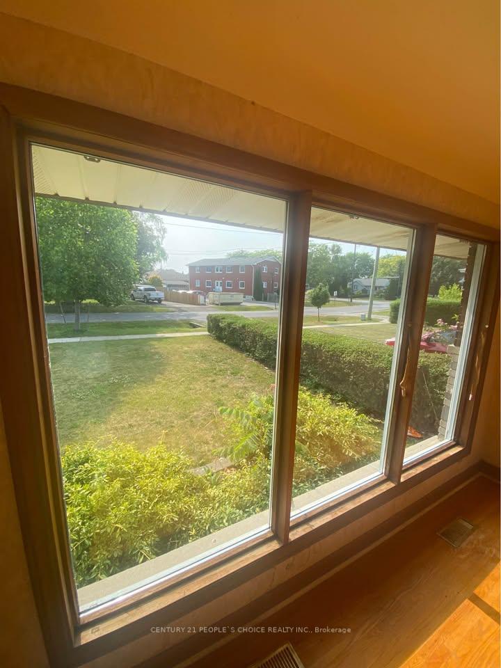 Photo 7 of 88 Parkway, St. Catharines, Carlton/Bunting — HOMEH