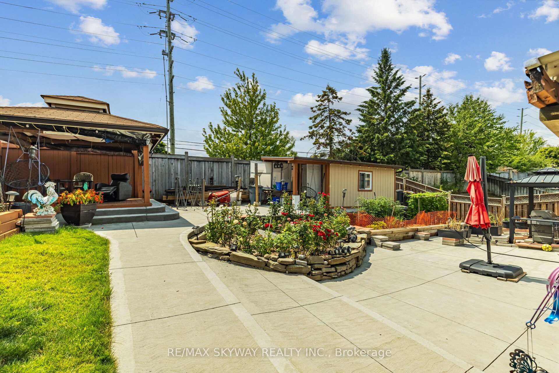 Photo 14 of 26 Trailside Walk, Brampton, Bramalea North Industrial — HOMEH