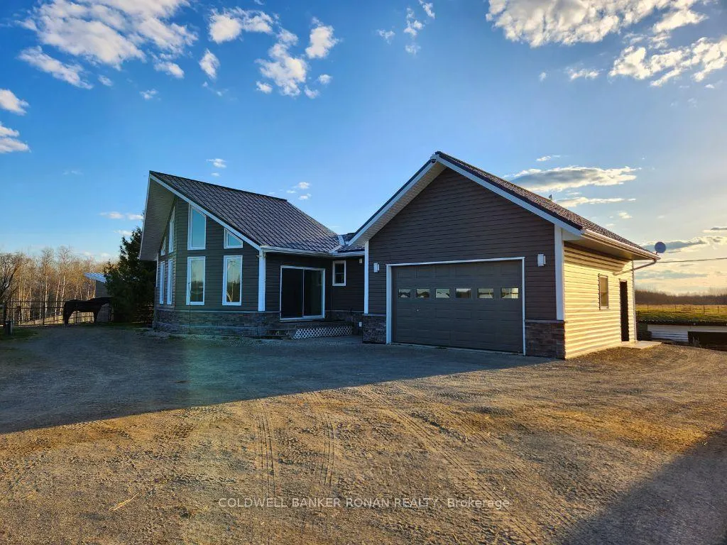 Photo 3 of 328535 Highway 560, Englehart, Central Timiskaming — HOMEH
