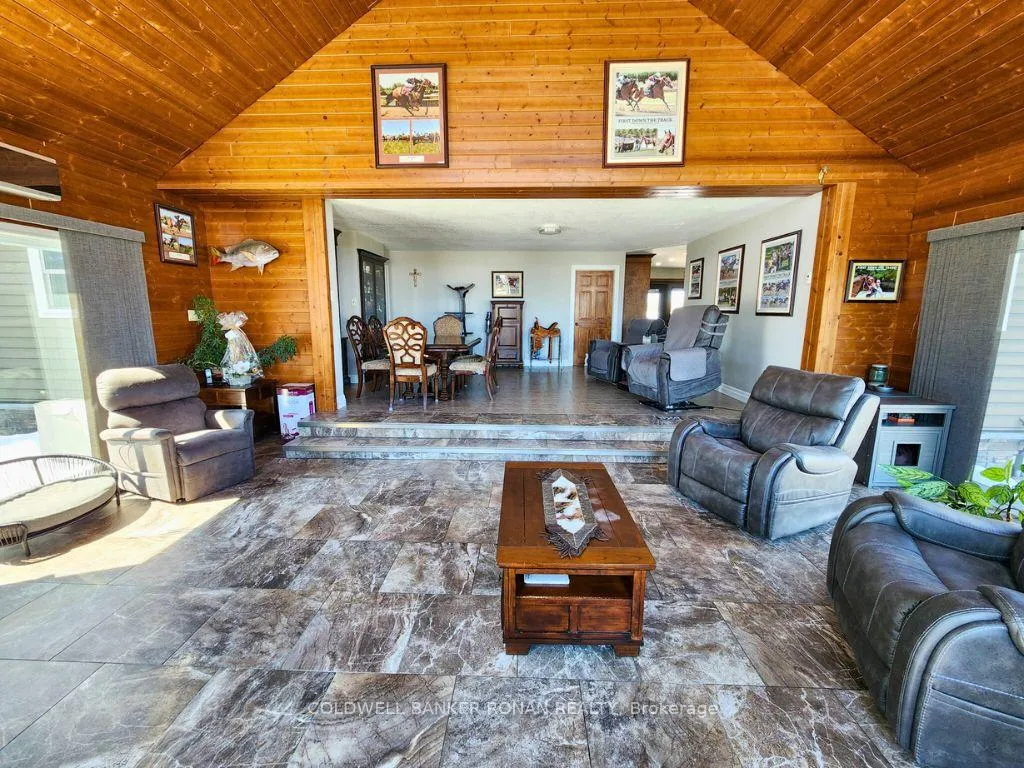 Photo 5 of 328535 Highway 560, Englehart, Central Timiskaming — HOMEH