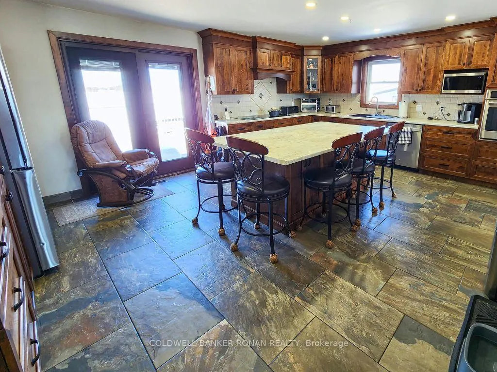 Photo 8 of 328535 Highway 560, Englehart, Central Timiskaming — HOMEH