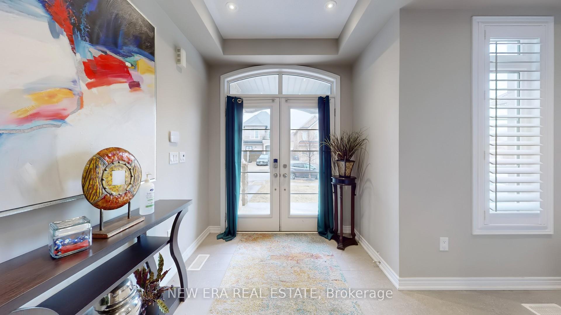 Photo 6 of 22 Wasaga Road, Brampton, Credit Valley — HOMEH