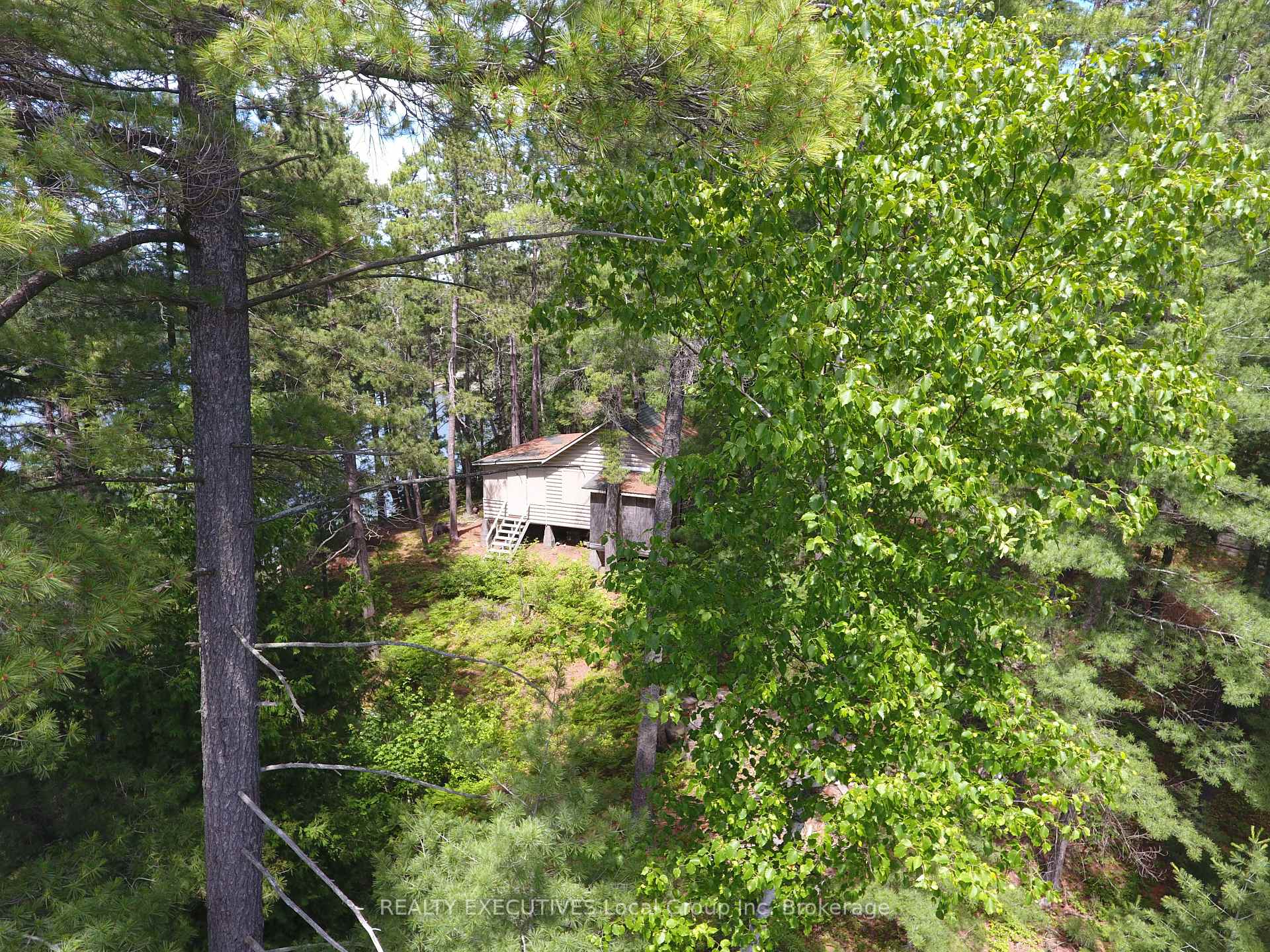 Photo 9 of 883 Island 883, Temagami — HOMEH