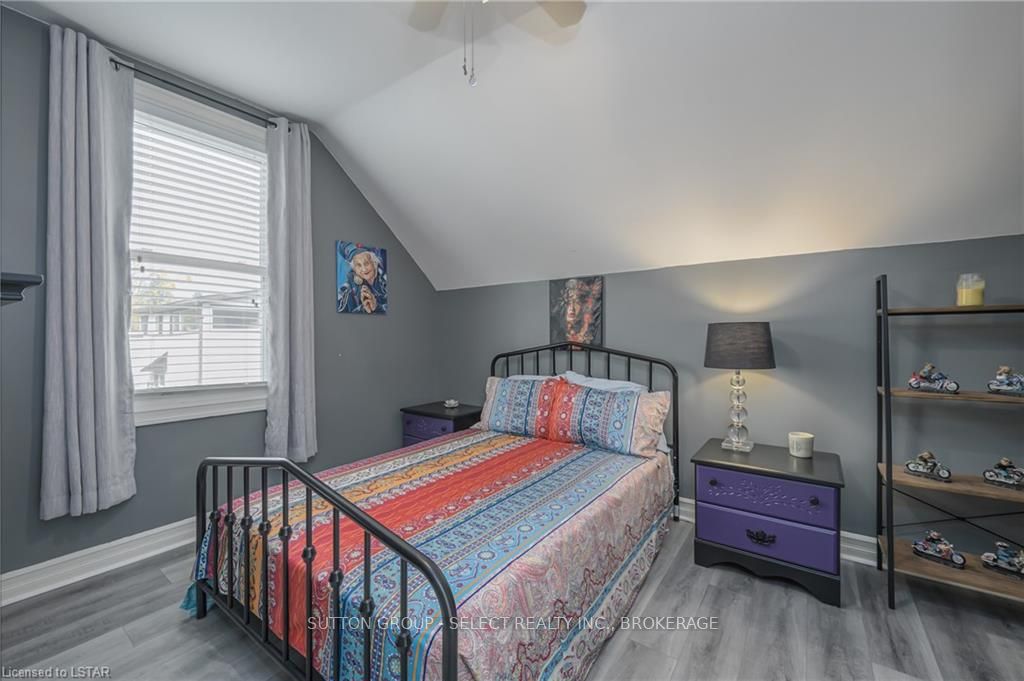 Photo 27 of 76 Princess Avenue, St. Thomas — HOMEH