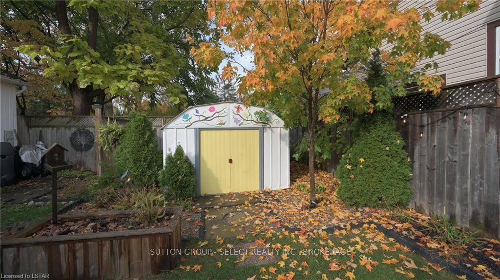 Photo 41 of 76 Princess Avenue, St. Thomas — HOMEH