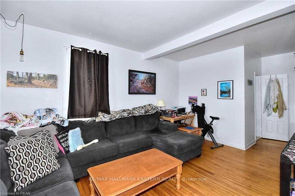 Photo 8 of 1490 Centre Road, Douro-Dummer — HOMEH