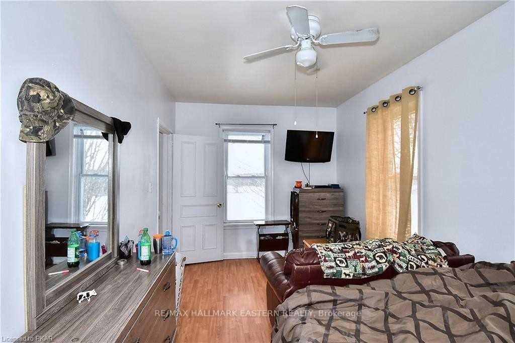 Photo 13 of 1490 Centre Road, Douro-Dummer — HOMEH