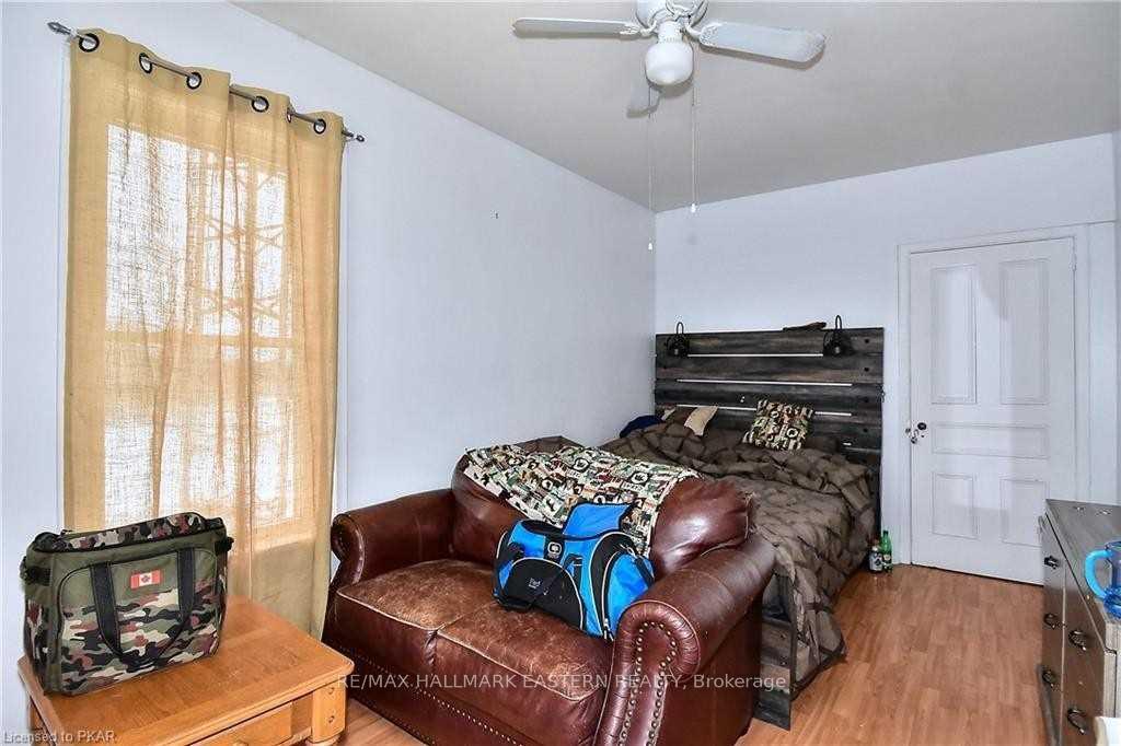 Photo 16 of 1490 Centre Road, Douro-Dummer — HOMEH
