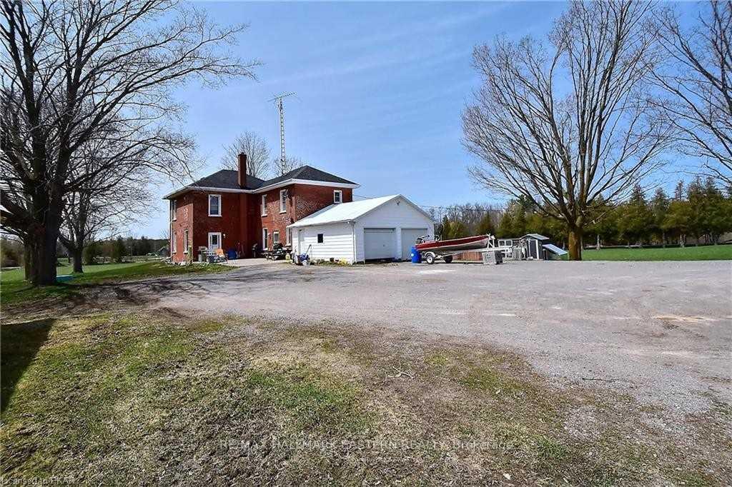 Photo 30 of 1490 Centre Road, Douro-Dummer — HOMEH