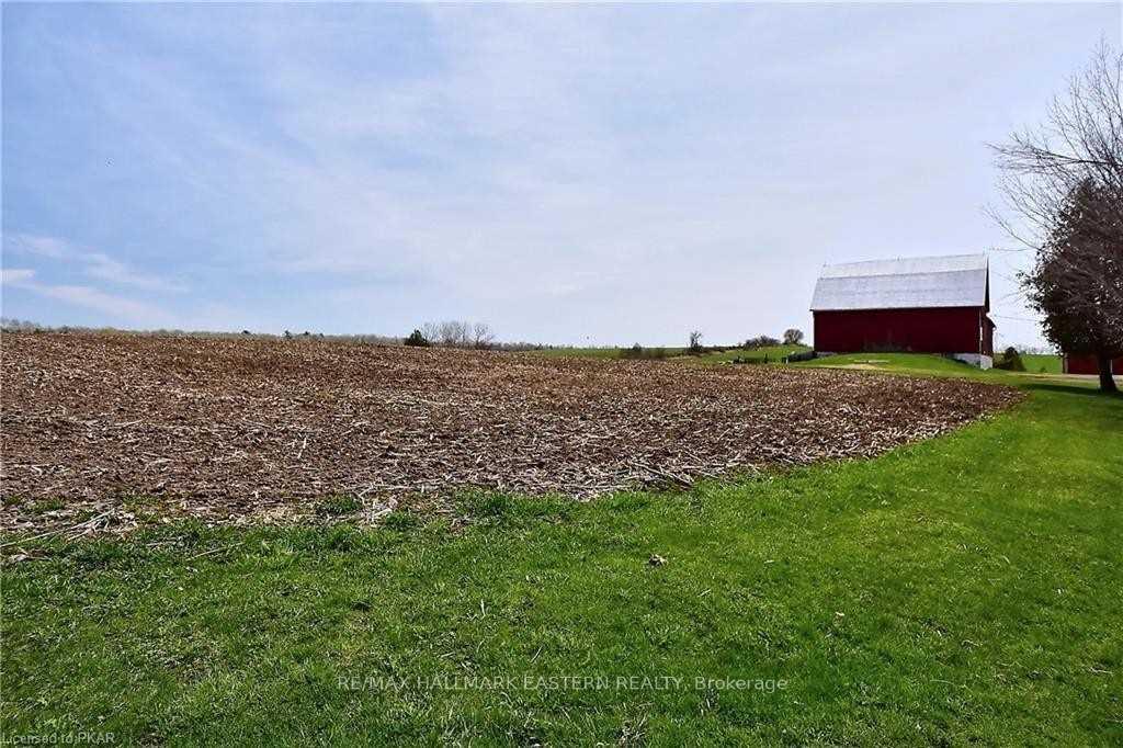 Photo 32 of 1490 Centre Road, Douro-Dummer — HOMEH