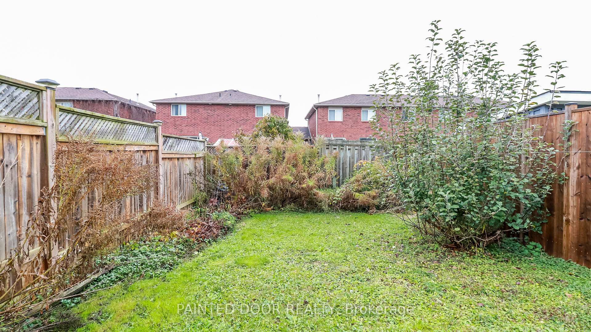 Photo 13 of 172 Sydenham Wells, Barrie, Georgian Drive — HOMEH