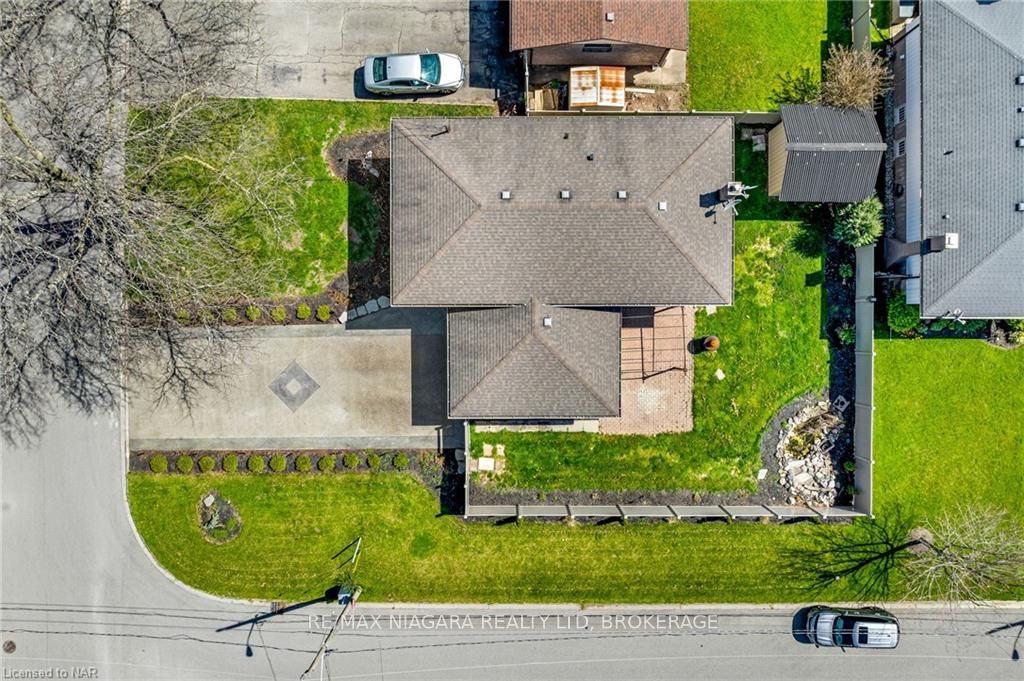 Photo 35 of 37 Cherie Road, St. Catharines, Lakeshore — HOMEH